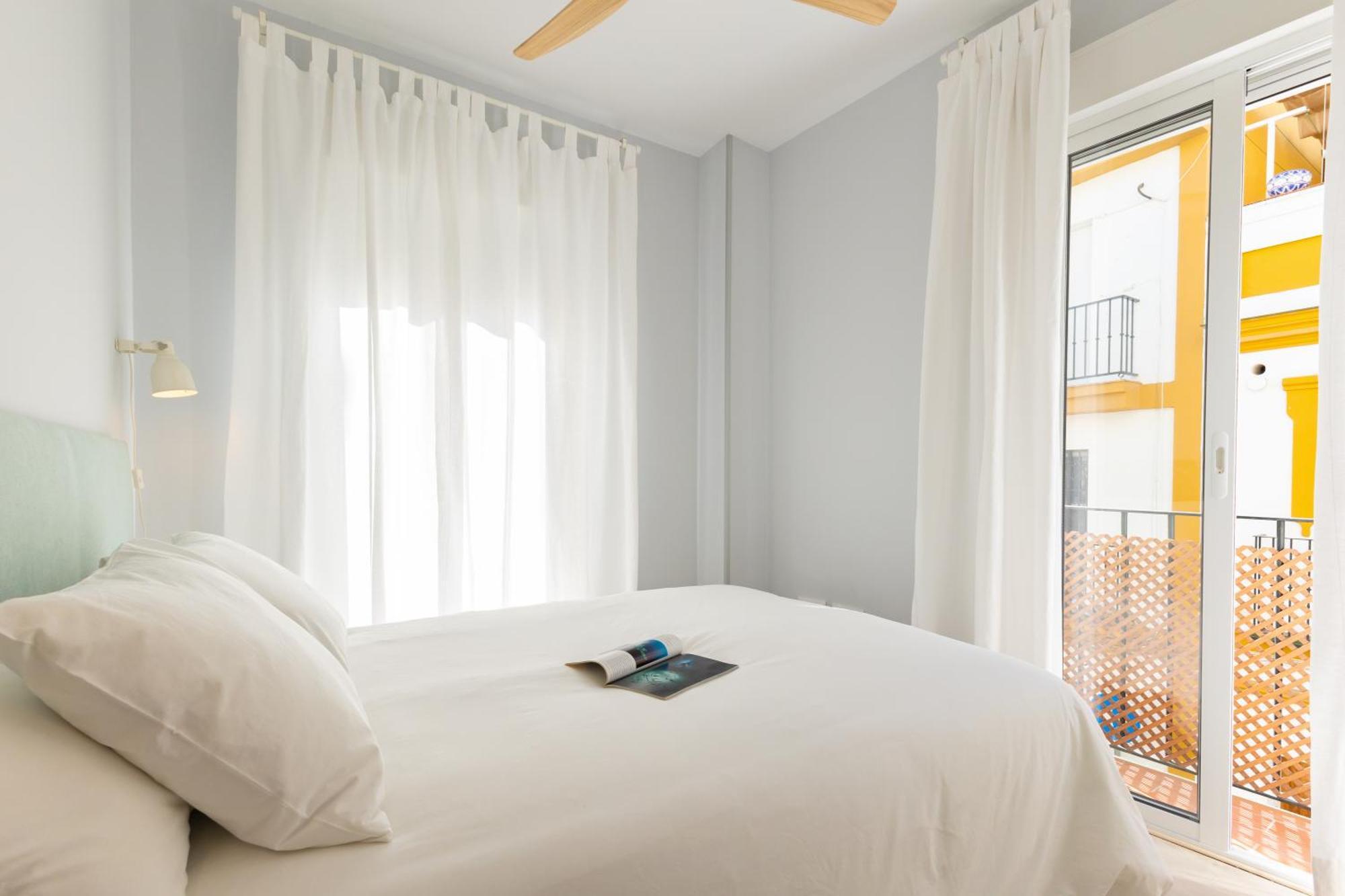 Apartamento Charming 2 Bedroom At Iconic Triana Neighborhood By Ocityzen Sevilha